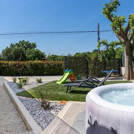 House Paola By Istrialux *